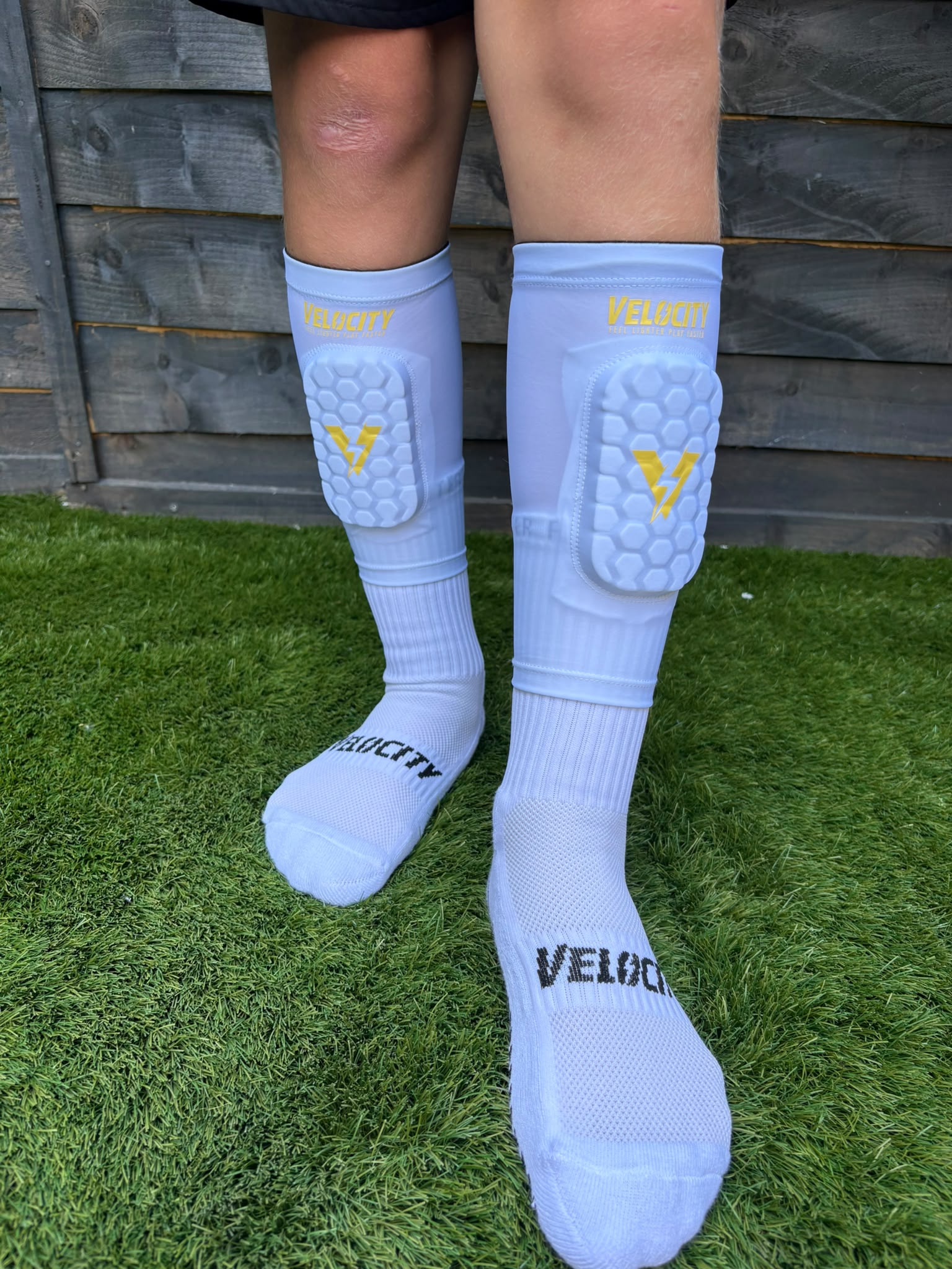Velocity Lightweight Slip-On Shin Pads White/Yellow