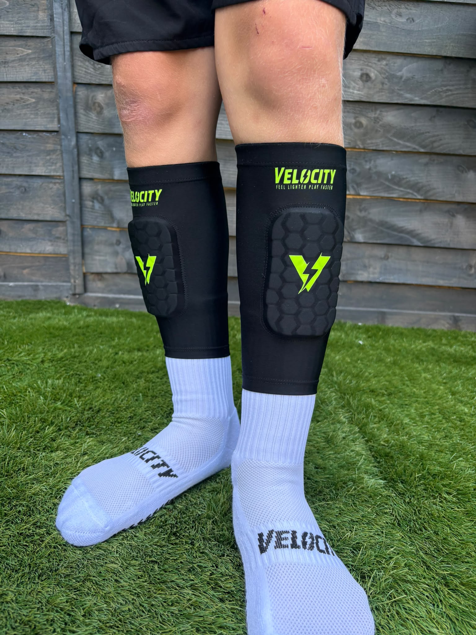 Velocity Lightweight Slip-On Shin Pads White/Yellow